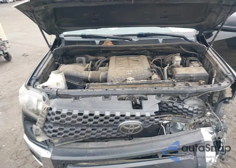 2018 Toyota Tundra Sr5 5.7L V8 z USA, uszkodzony, nr VIN 5TFDW5F1XJX759129